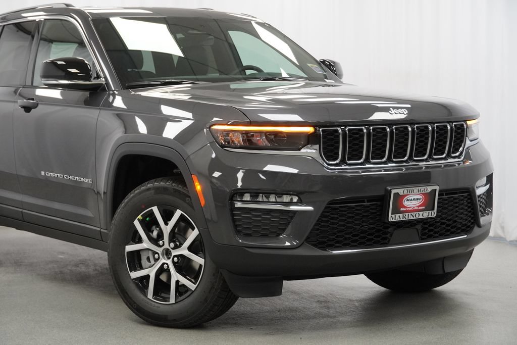 Used 2025 Jeep Grand Cherokee Limited AWD/4WD image 6