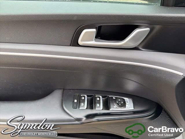 Used 2022 Kia K5 GT-Line FWD image 15