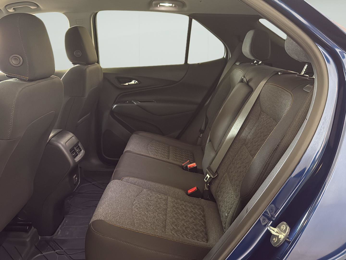 Used 2023 Chevrolet Equinox LT FWD image 8