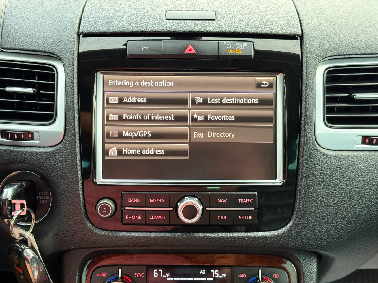 Used 2012 Volkswagen Touareg VR6 image 60