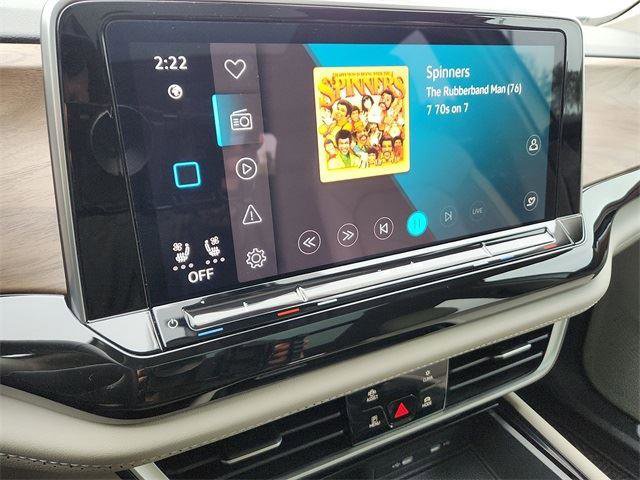 Certified 2025 Volkswagen Atlas SE w/ Panoramic Sunroof Package image 16