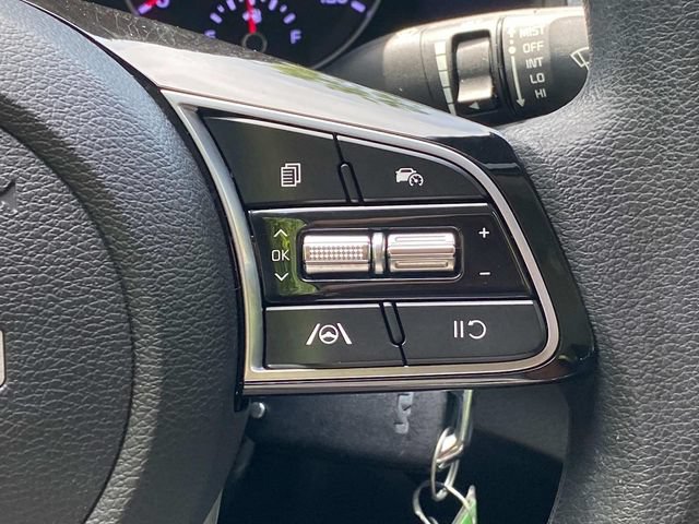 Used 2023 Kia Forte LXS w/ LXS Technology Package FWD image 19