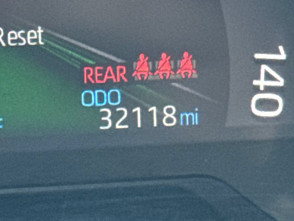 Used 2025 Toyota RAV4 XLE AWD/4WD image 17