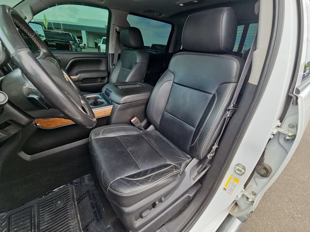Used 2018 Chevrolet Silverado 2500 High Country w/ Duramax Plus Package AWD/4WD image 18