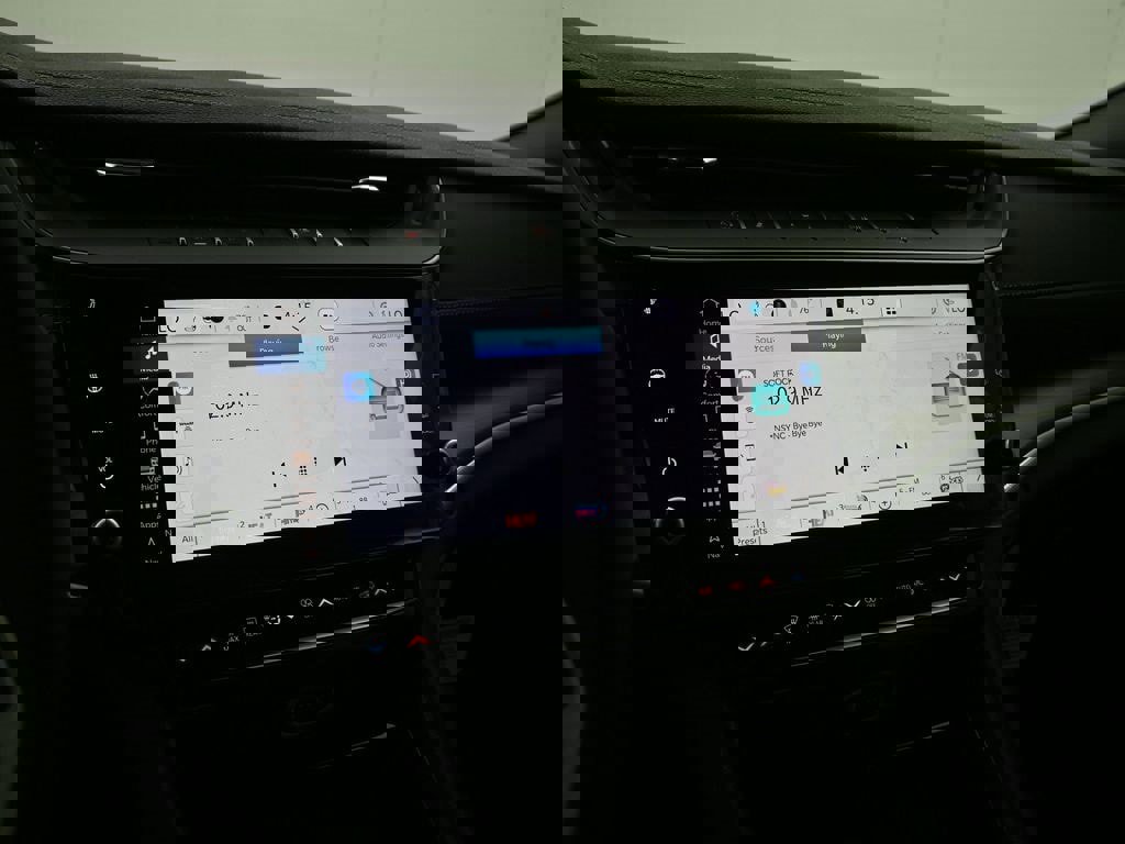 New 2026 Jeep Grand Cherokee Altitude image 13