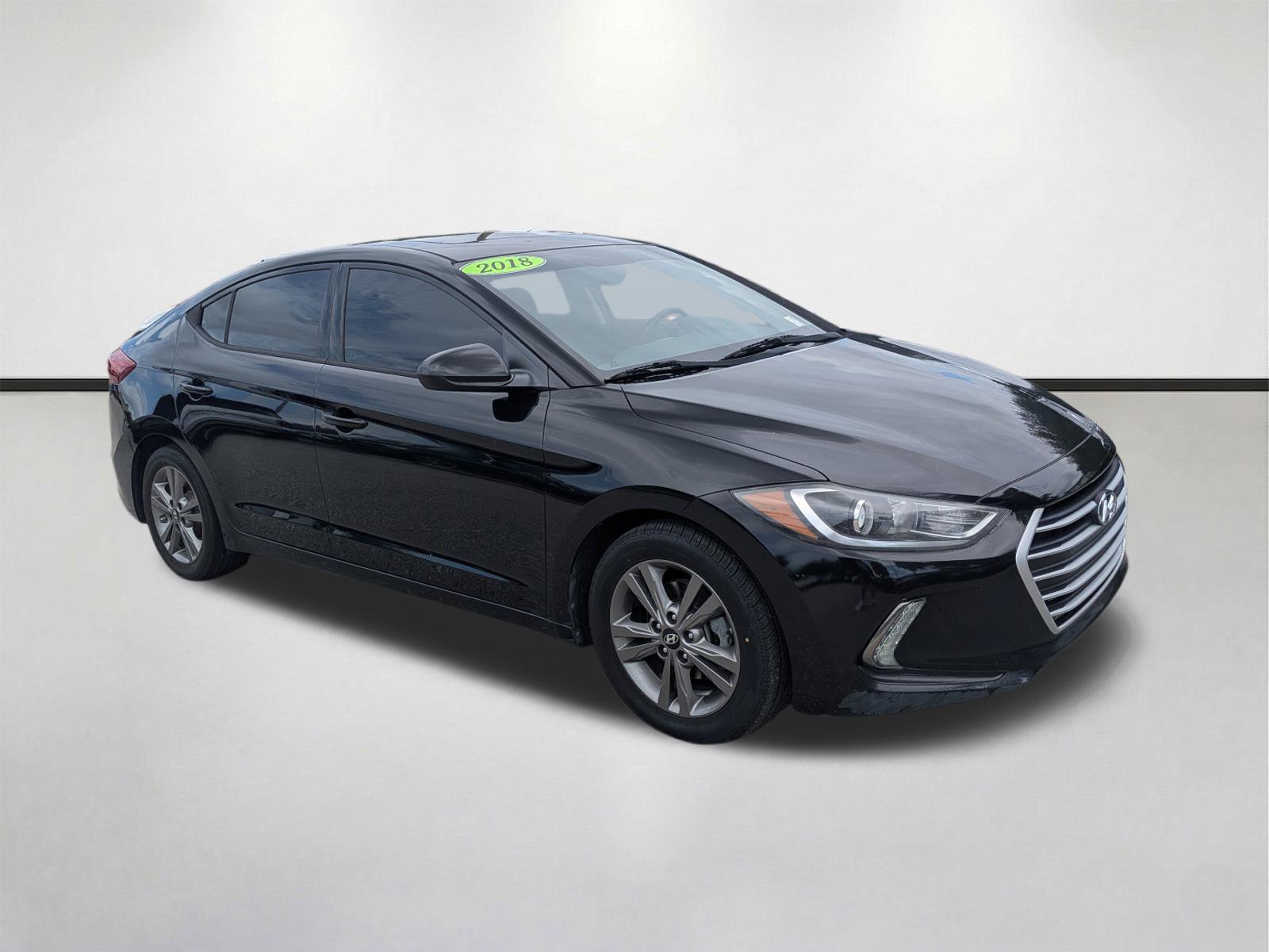 Used 2018 Hyundai Elantra Value Edition FWD image 2