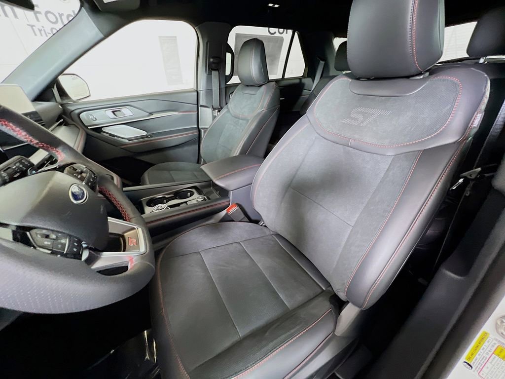 New 2026 Ford Explorer ST w/ Sun And Sound Package image 27