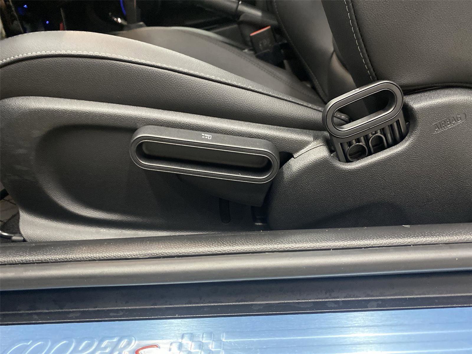 Certified 2024 MINI Cooper S FWD image 18