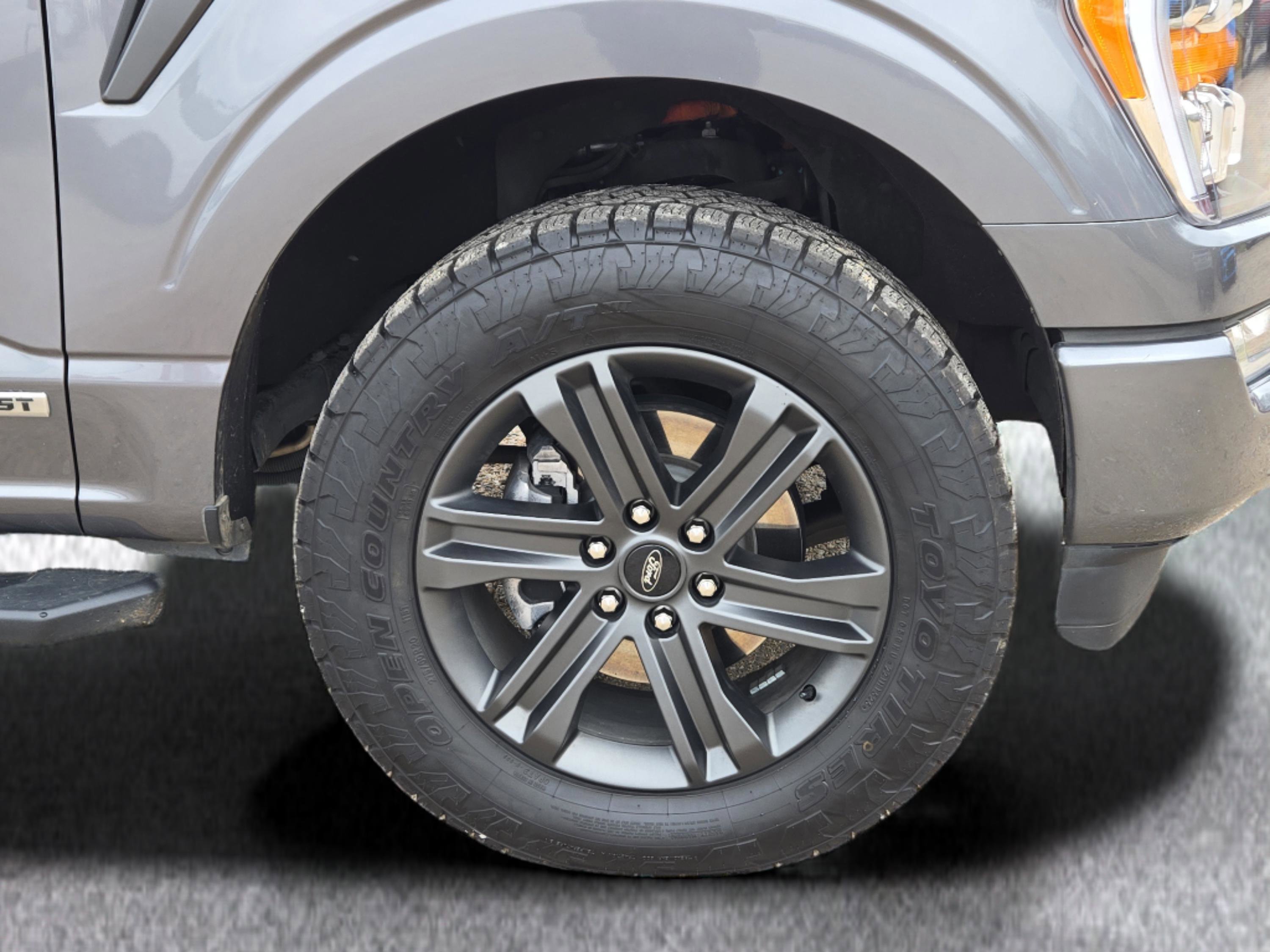 Used 2023 Ford F150 XLT w/ Equipment Group 302A High image 4