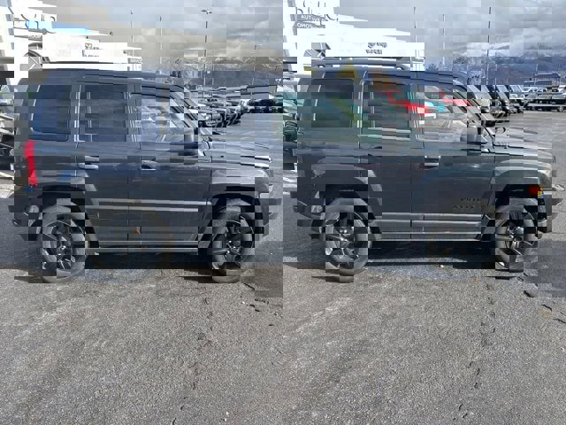 Used 2014 Jeep Patriot Sport w/ Southwest Package image 8