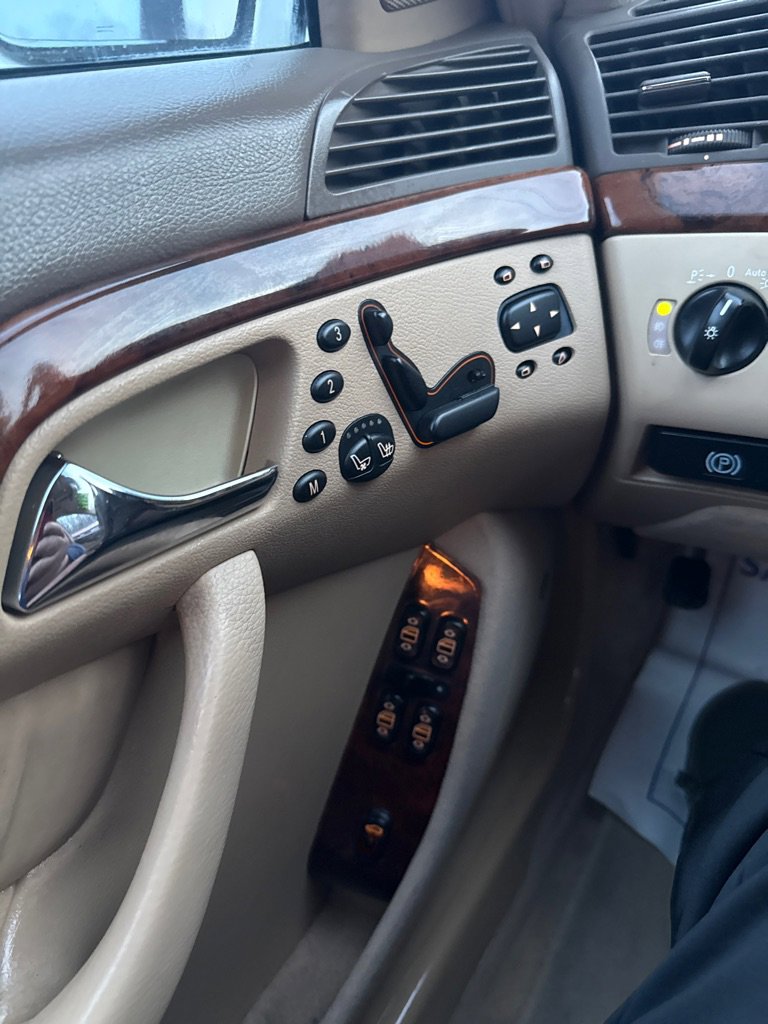 Used 2002 Mercedes-Benz S 500 image 18