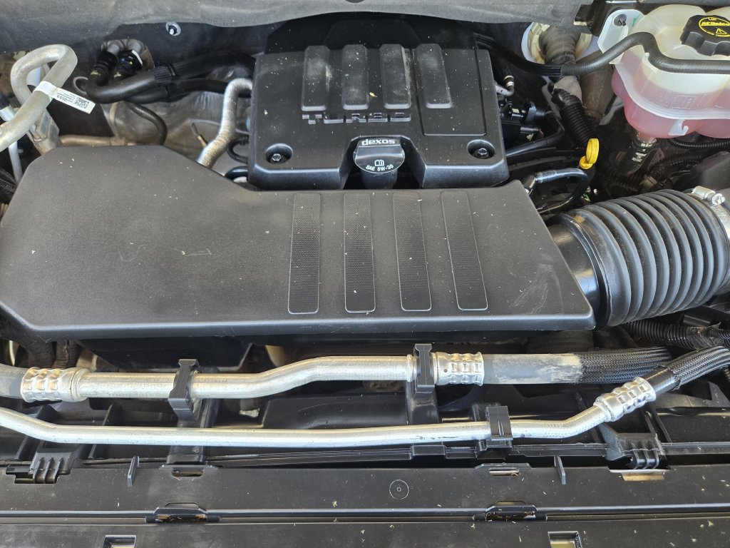 Used 2024 Chevrolet Silverado 1500 Custom AWD/4WD image 30