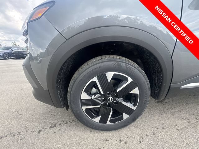 Used 2025 Nissan Kicks SV AWD/4WD image 10