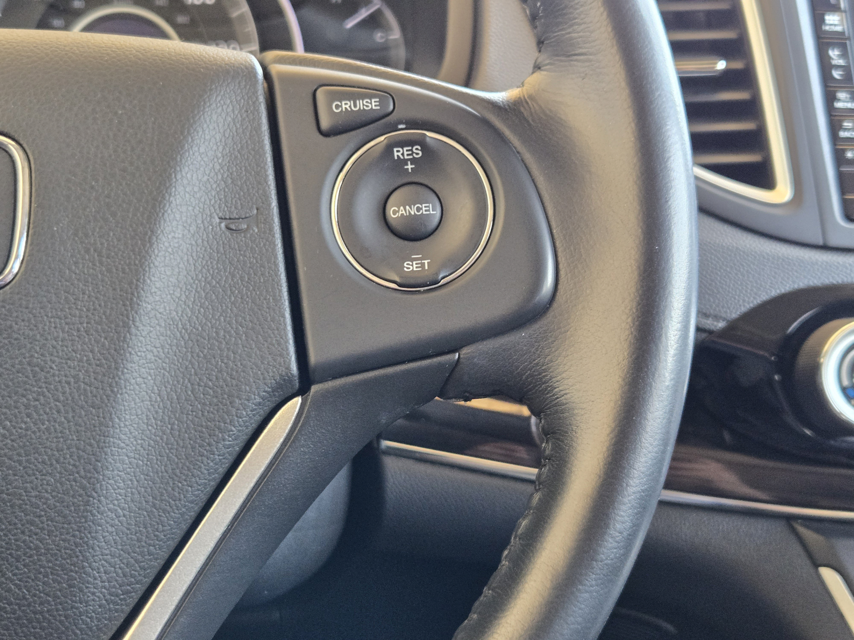 Used 2015 Honda CR-V EX-L image 29