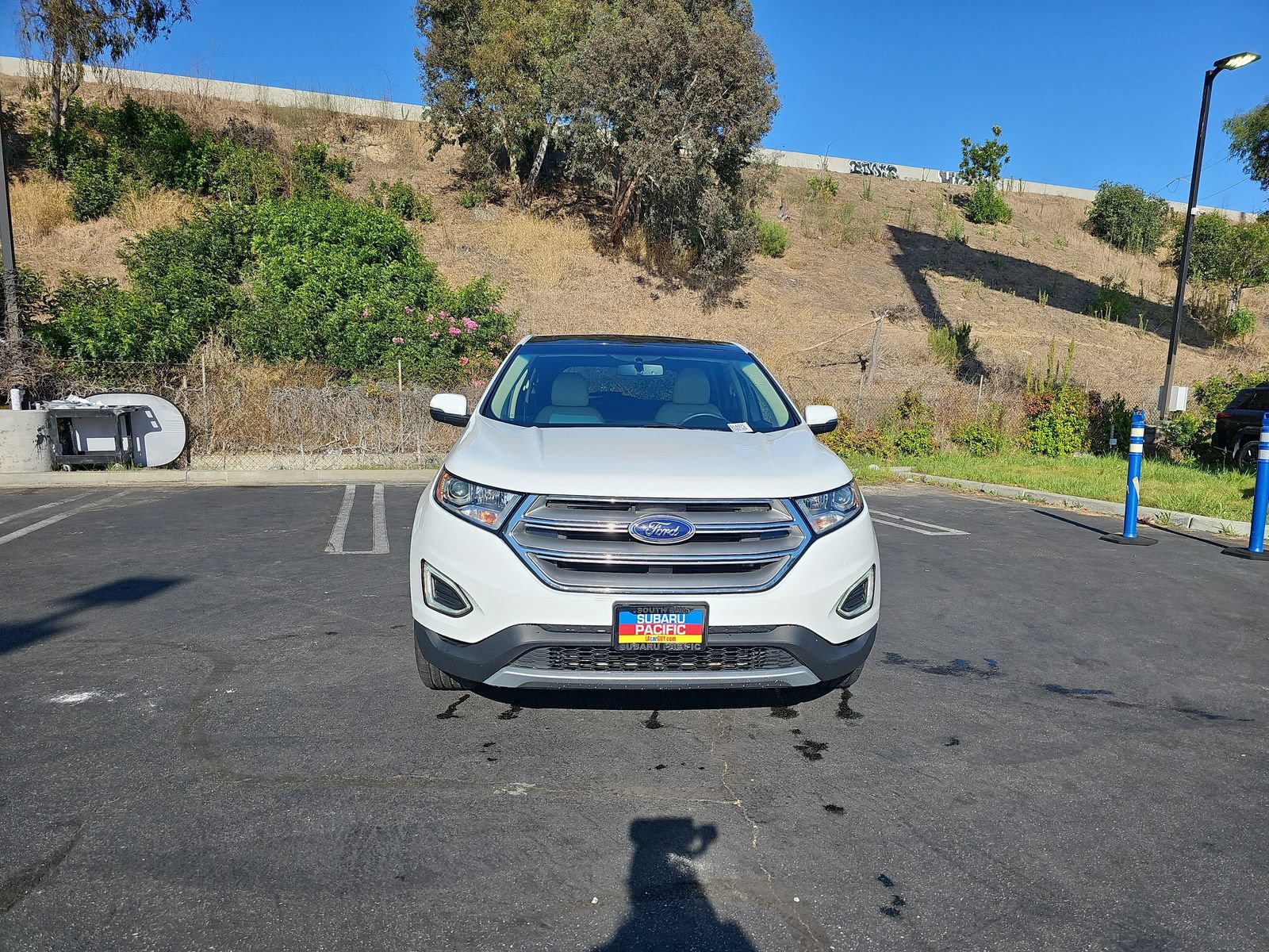 Used 2015 Ford Edge SEL w/ Equipment Group 201A FWD image 2