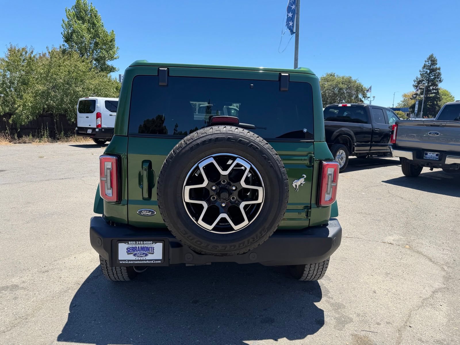 Certified 2025 Ford Bronco Outer Banks AWD/4WD image 4