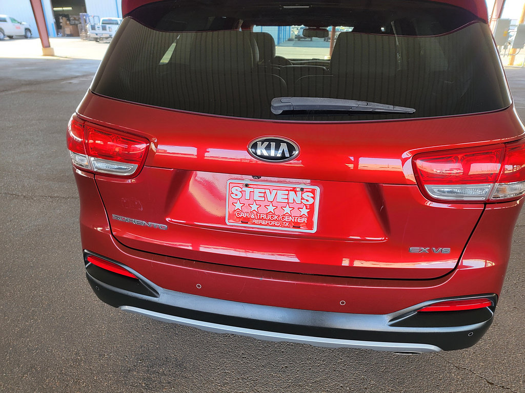 Used 2018 Kia Sorento EX AWD/4WD image 9