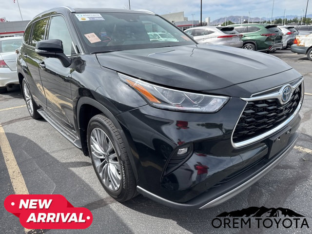 Used 2024 Toyota Highlander Platinum AWD/4WD image 11