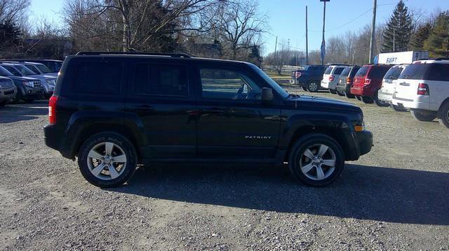 Used 2011 Jeep Patriot Latitude image 3