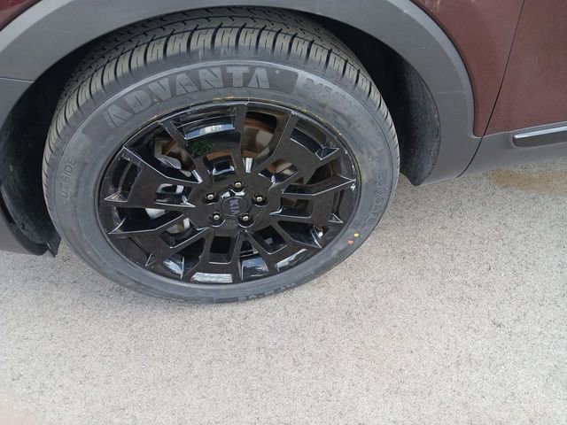 Used 2021 Kia Telluride SX w/ Nightfall Edition Package AWD/4WD image 10