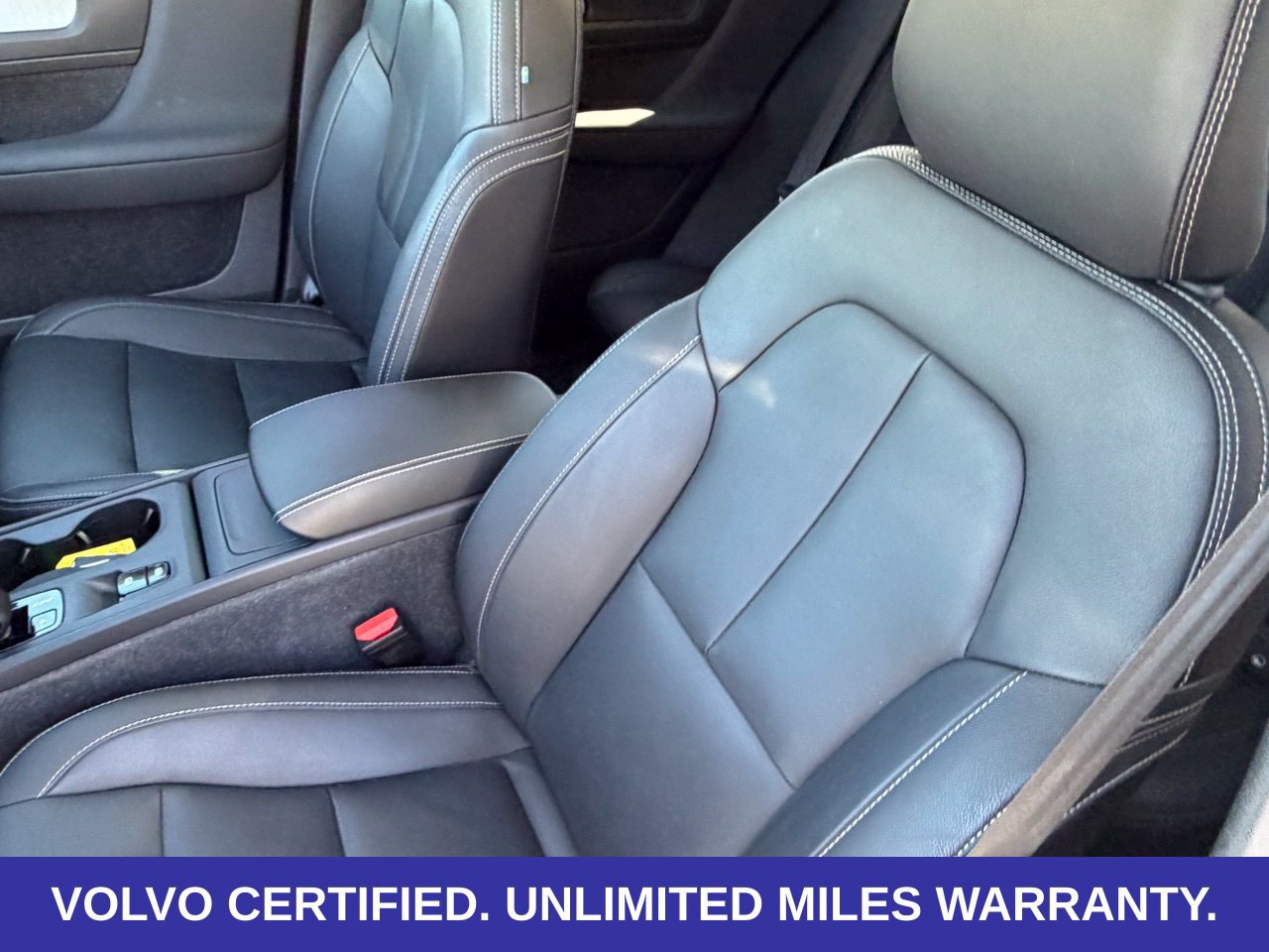 Certified 2024 Volvo XC40 B5 Core w/ Protection Package Premier AWD/4WD image 33