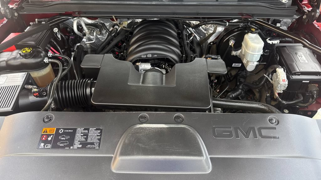Used 2016 GMC Yukon Denali w/ Open Road Package AWD/4WD image 14