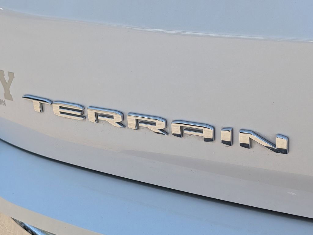 Used 2023 GMC Terrain SLT w/ Tech Package AWD/4WD image 11
