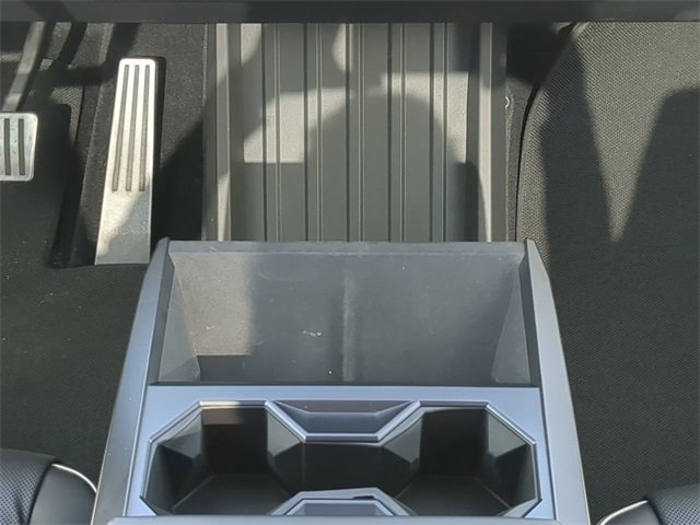 Used 2024 Tesla Cybertruck AWD Crew Cab image 20