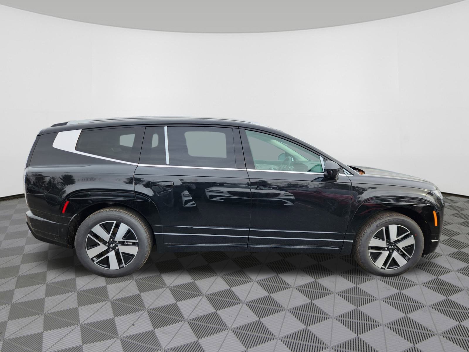 New 2026 Hyundai Ioniq 9 SEL image 6