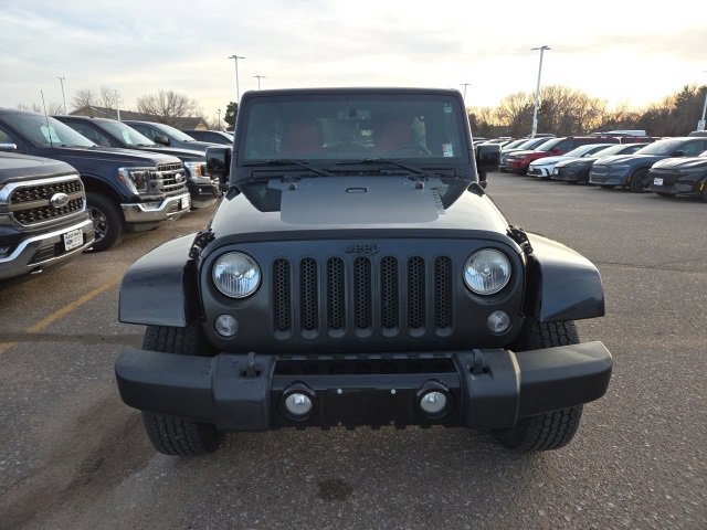 Used 2014 Jeep Wrangler Unlimited Sahara image 7