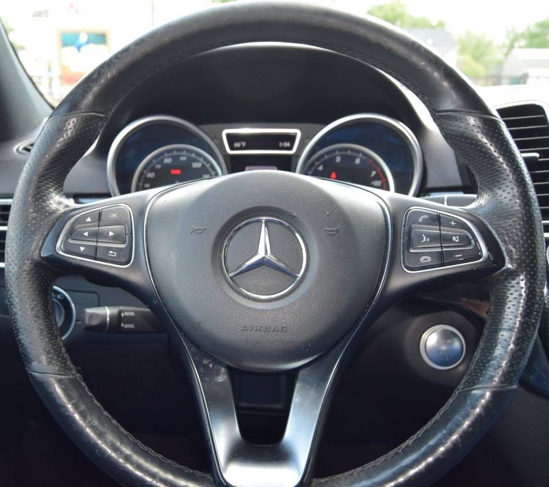 Used 2017 Mercedes-Benz GLE 350 4MATIC image 24