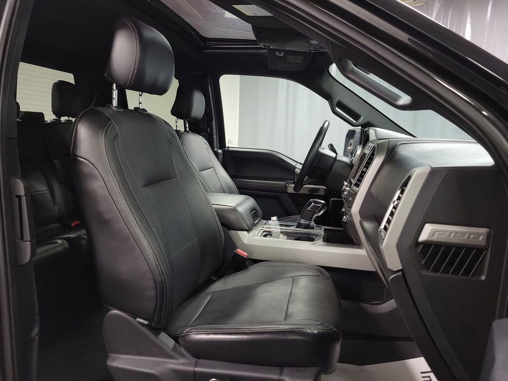 Used 2015 Ford F150 Lariat image 28