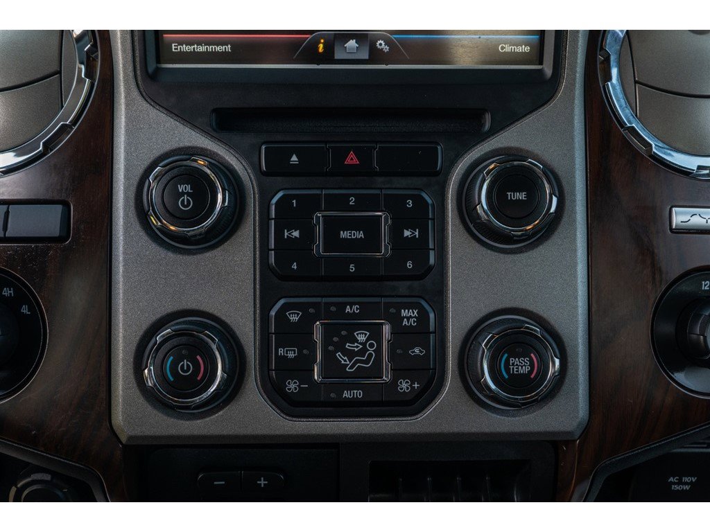 Used 2016 Ford F350 Lariat w/ Lariat Ultimate Package image 16