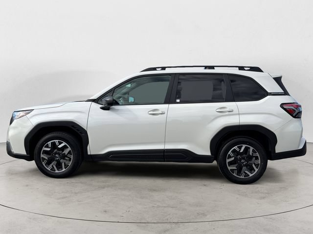 Used 2025 Subaru Forester Premium AWD/4WD image 8