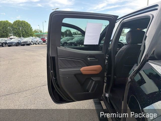 Used 2024 GMC Canyon AT4 w/ AT4 Premium Package AWD/4WD image 26