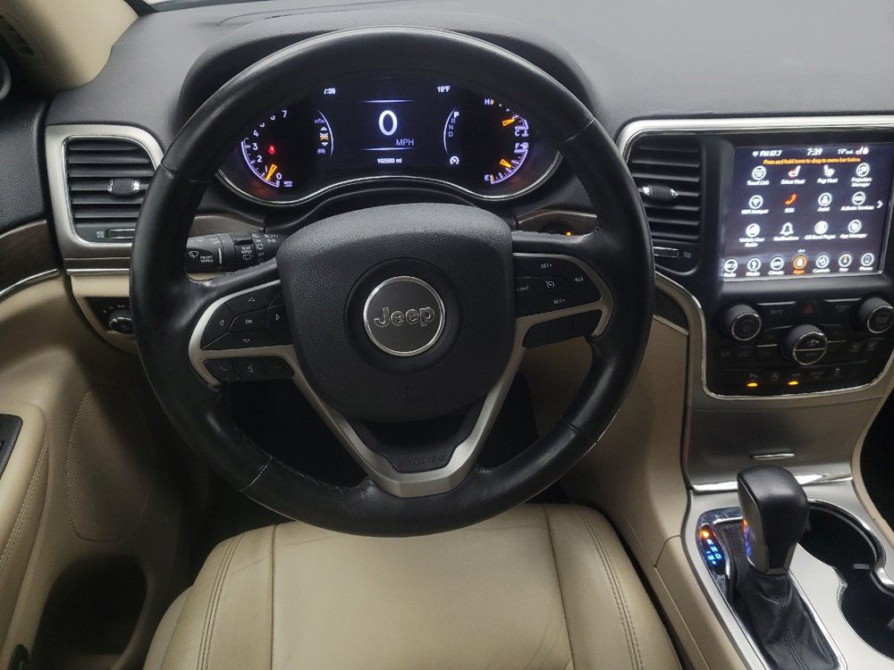 Used 2018 Jeep Grand Cherokee Limited image 22