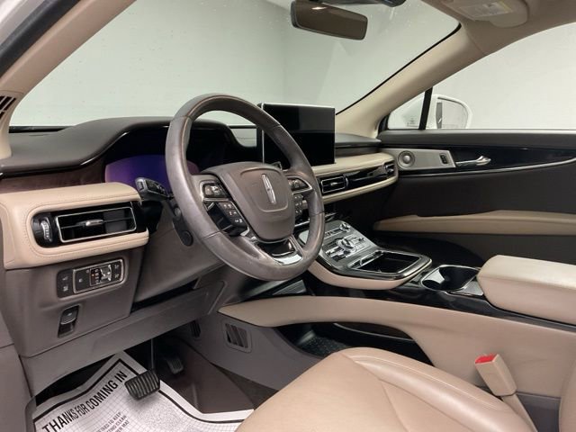 Used 2021 Lincoln Nautilus Reserve w/ Equipment Group 202A image 13