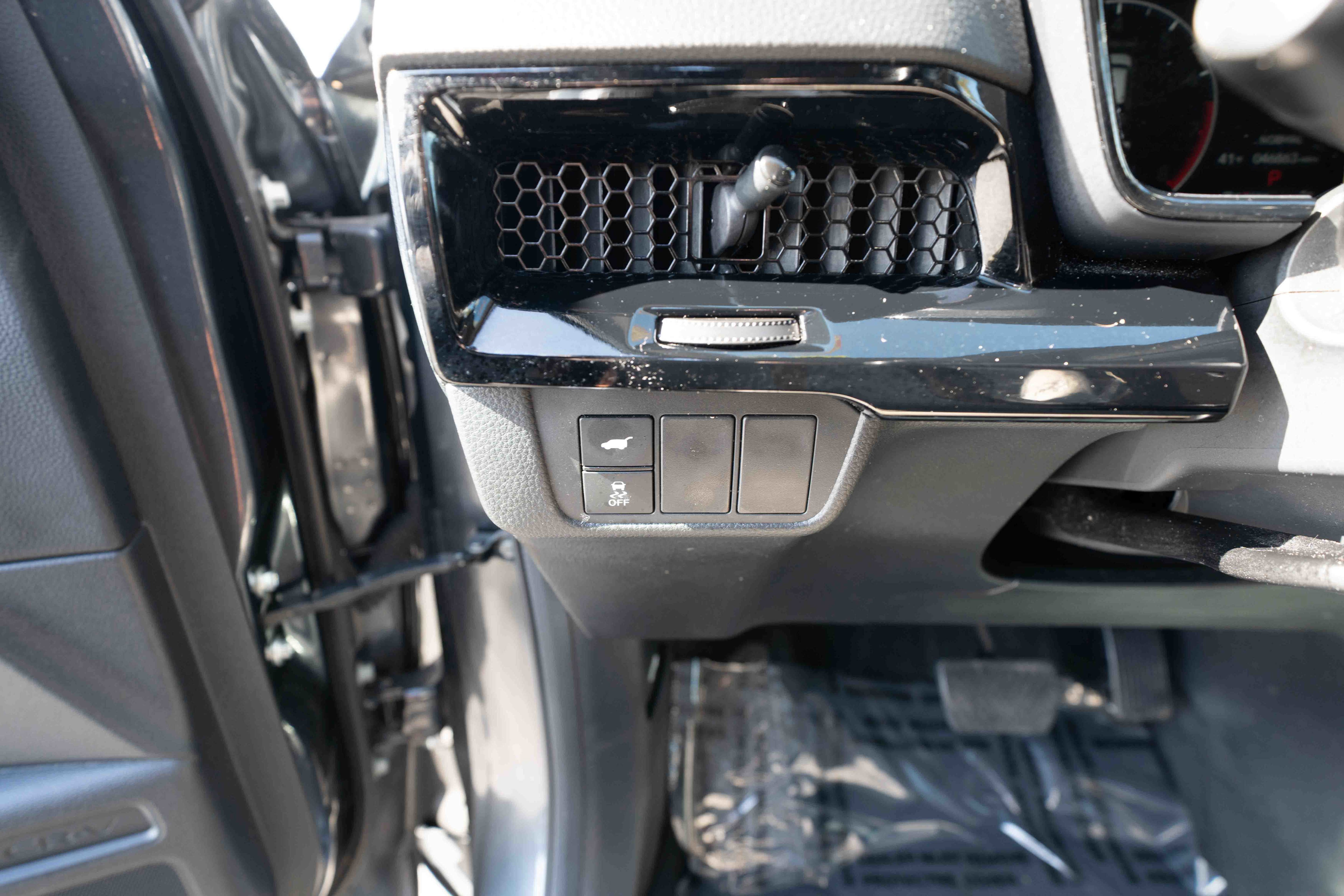 Used 2023 Honda CR-V EX-L image 11