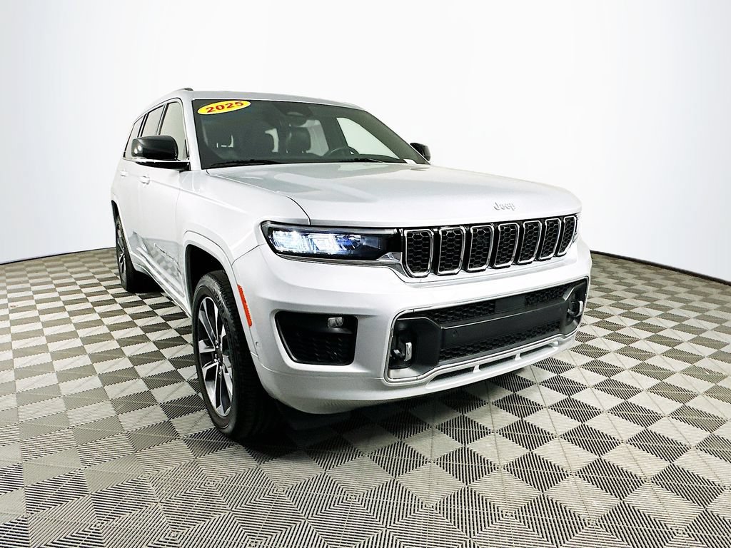 Certified 2025 Jeep Grand Cherokee L Overland w/ Rear Seat Video Group I AWD/4WD video 2
