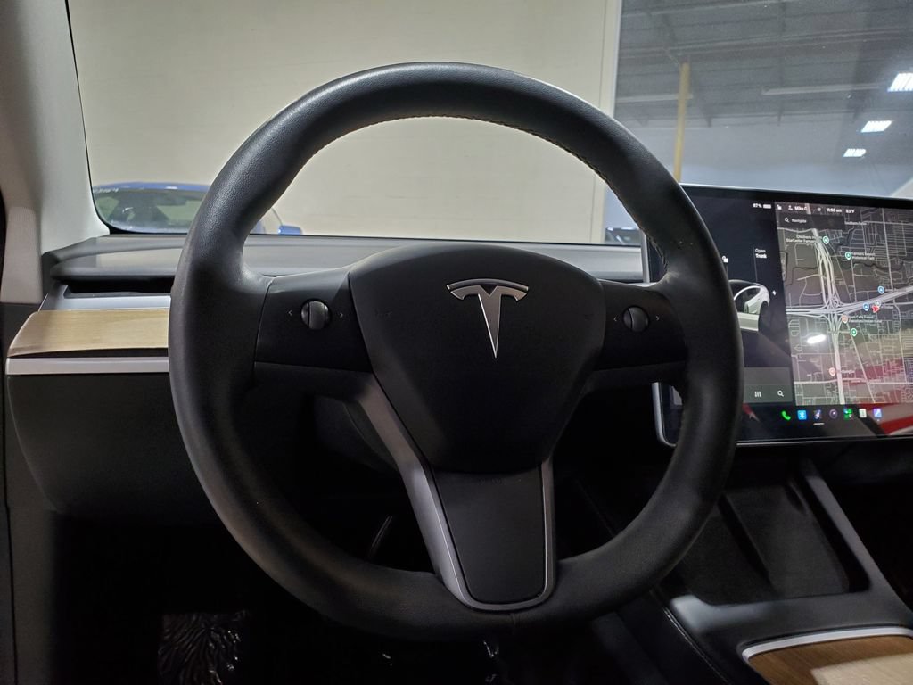 Used 2021 Tesla Model 3 Standard Range Plus RWD image 26