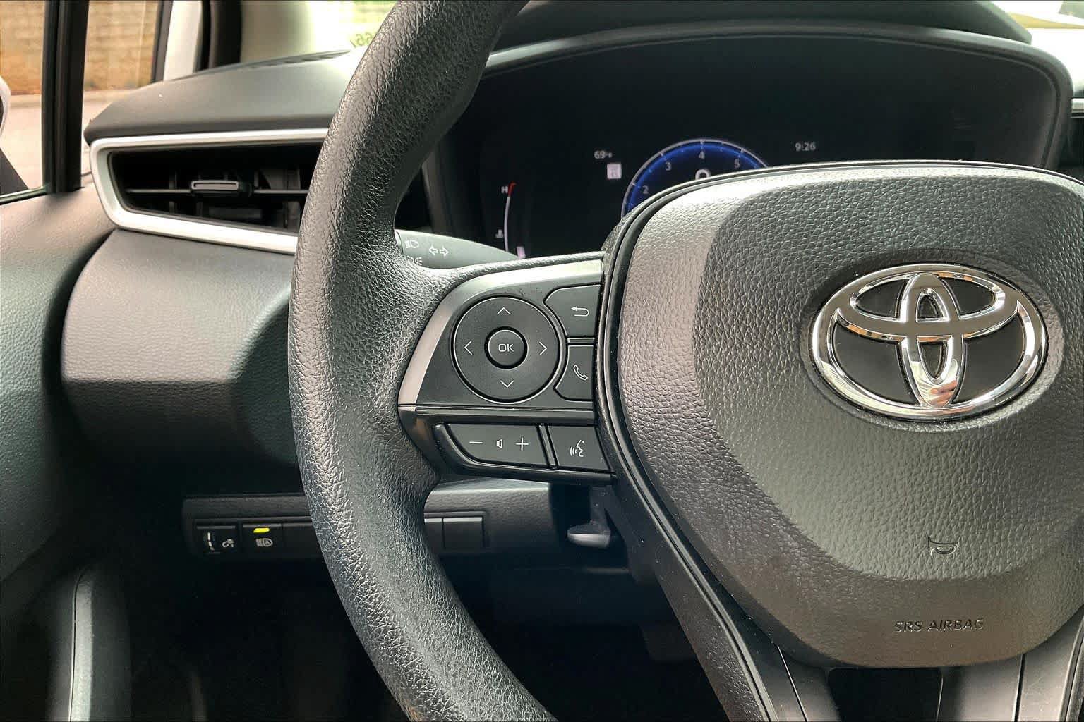 Used 2026 Toyota Corolla LE FWD image 45