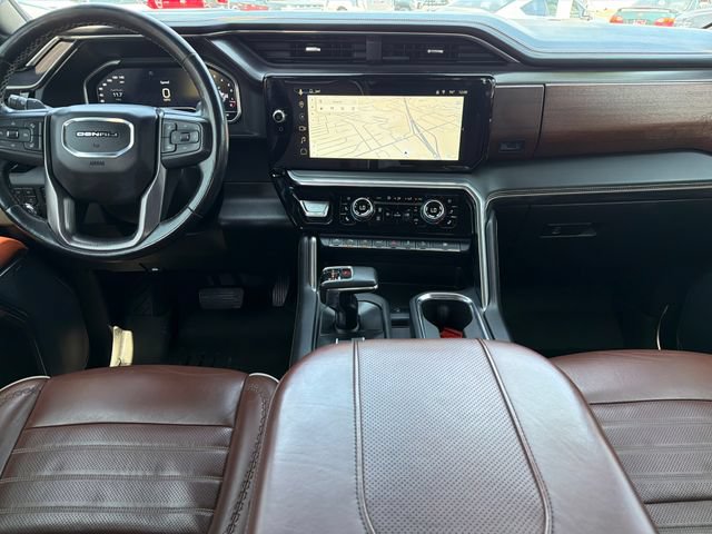 Used 2023 GMC Sierra 1500 Denali Ultimate AWD/4WD image 9