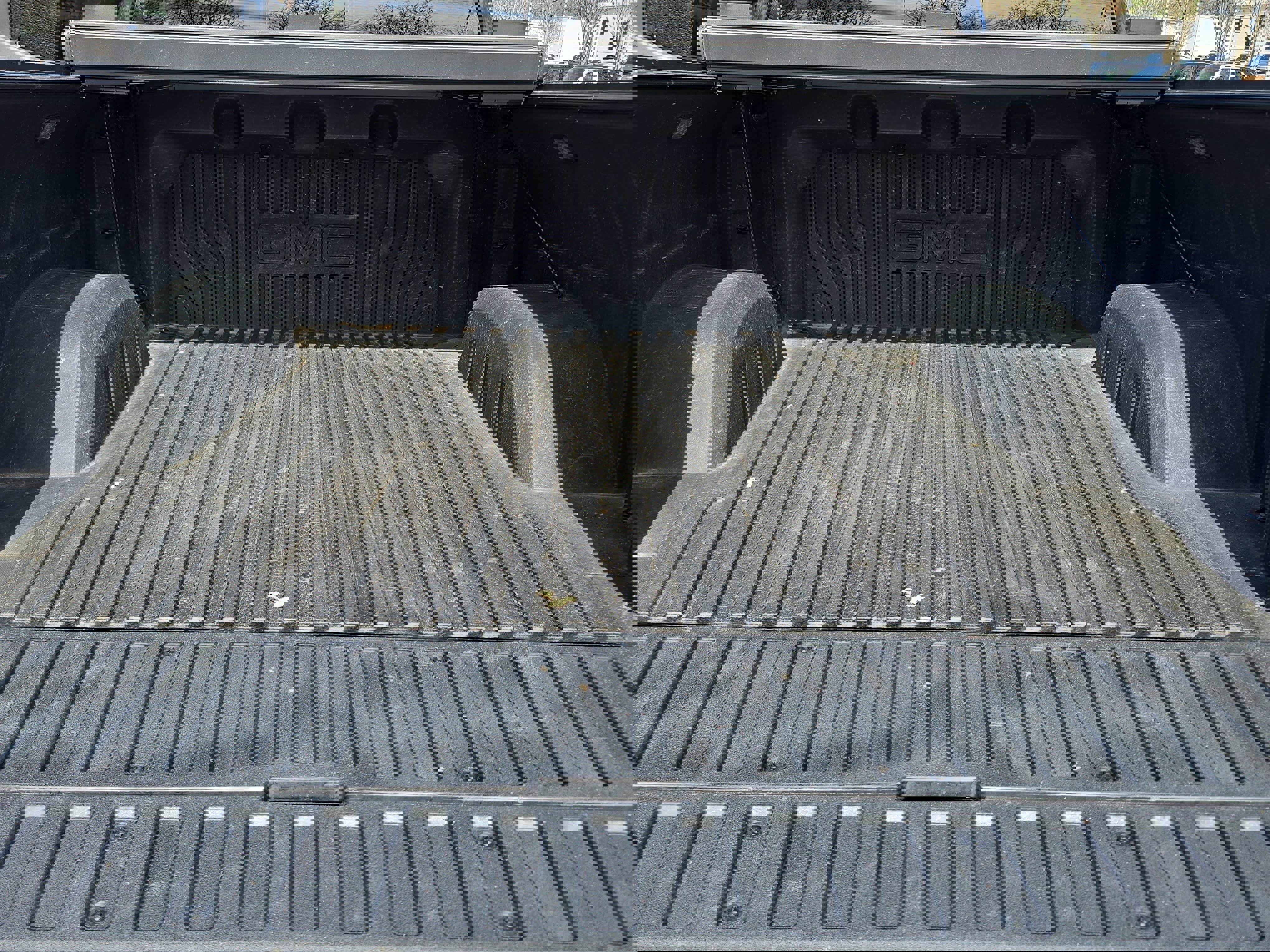 Used 2020 GMC Sierra 1500 AT4 w/ AT4 Premium Package image 12