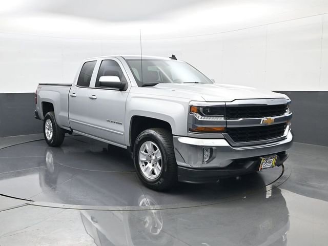 Used 2017 Chevrolet Silverado 1500 LT w/ All Star Edition image 3
