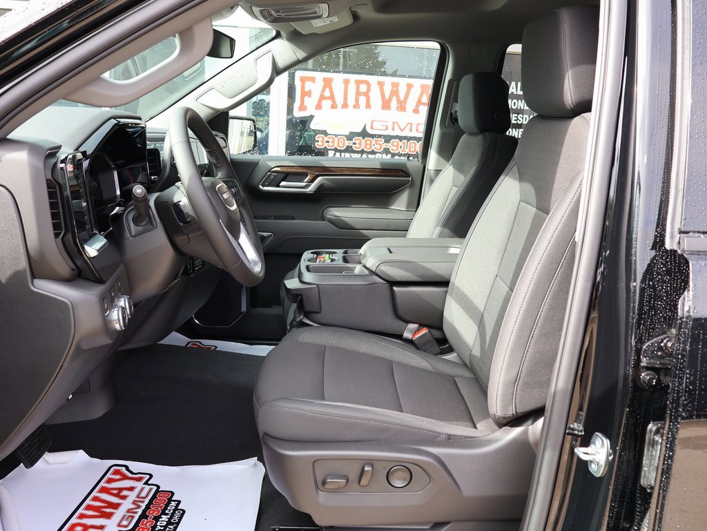 New 2026 GMC Sierra 1500 Elevation image 13