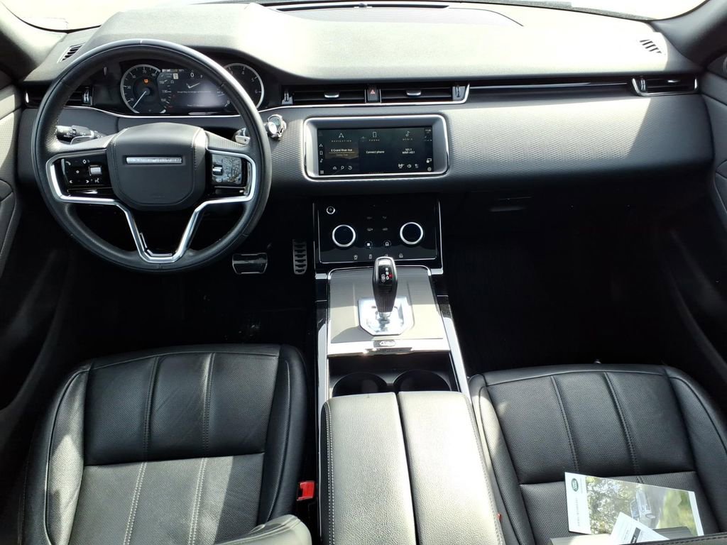 Used 2023 Land Rover Range Rover Evoque R-Dynamic S image 10