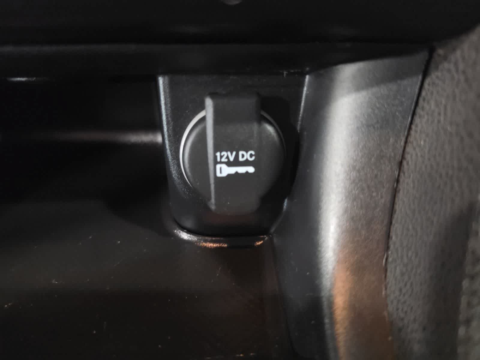 Used 2021 Dodge Charger SXT w/ Leather Interior Group RWD image 19