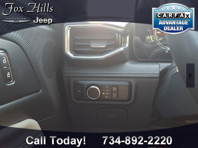 Used 2024 Ford Mustang Premium RWD image 14