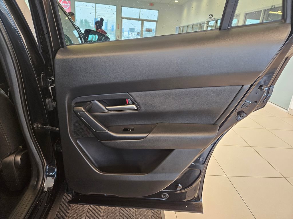 Used 2024 MAZDA CX-50 AWD 2.5 S w/ Preferred Package image 27