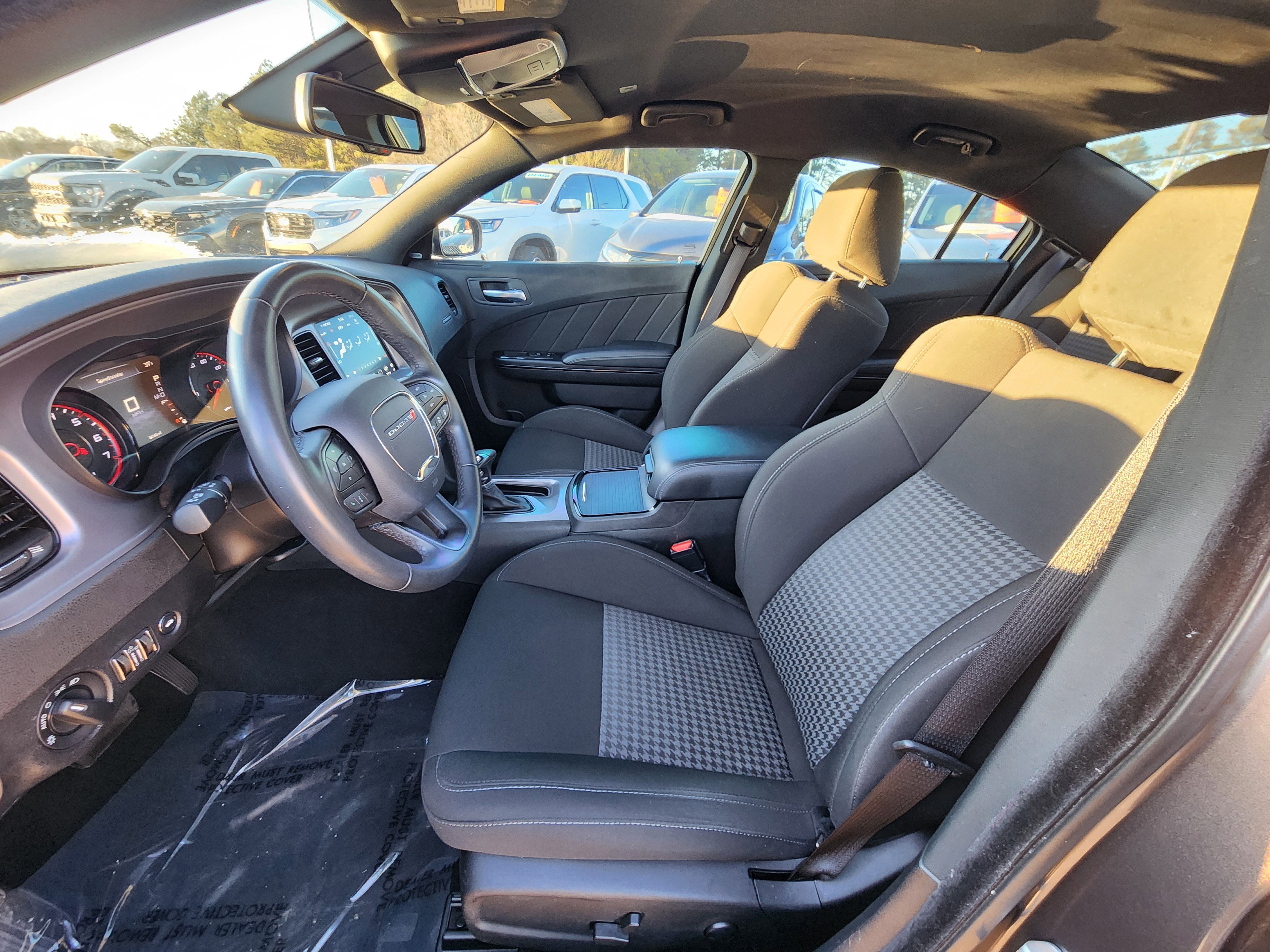 Used 2023 Dodge Charger GT w/ Blacktop Package image 16